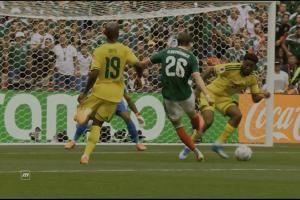 这脚是何意味？古铁雷斯单刀良机，打门没吃准部位偏出球门