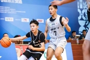 世界杯小组赛乌拉圭vs佛得角在线观看_世界杯小组赛乌拉圭vs佛得角比分预测_世界杯小组赛乌拉圭vs佛得角高清回放30