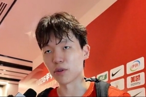 杨瀚森打趣：焦泊乔以大欺小 用最好的状态去迎接比赛