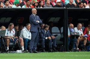 取胜8场，罗伯特·马丁内斯成世界杯赢球场次最多的西班牙籍主帅