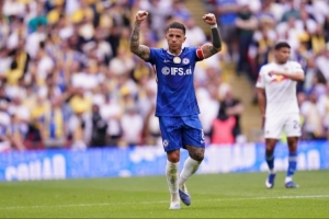 马卡：穆里尼奥想要“新莫德里奇”和一名中卫，他欣赏恩佐但太贵