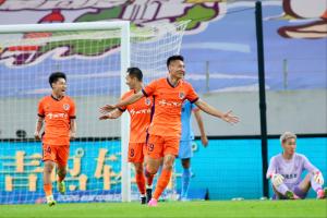 结束4连败！海牛4-2送玉昆4轮不胜 宋文杰2传1射林创益0度角破门