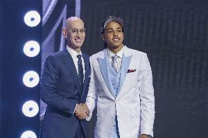 小迈克尔·布朗快问快答：最难忘的NBA时刻是詹姆斯1比3逆转勇士