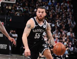 欧洲之王迈克·詹姆斯：不是说你有能力打NBA 你就得在NBA打球